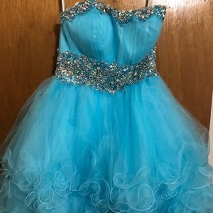 A beautiful aqua party dress